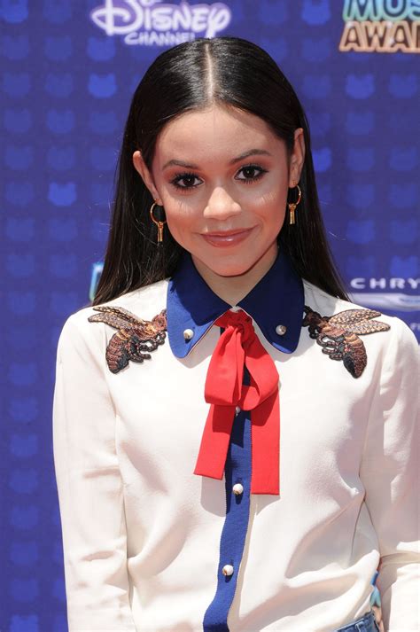 jenna ortega red carpet